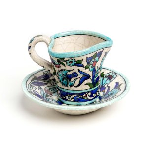 Heart Cup With Round Saucer