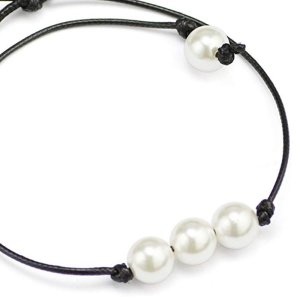 Triple Pearl Choker