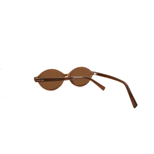 Quattro | Brown